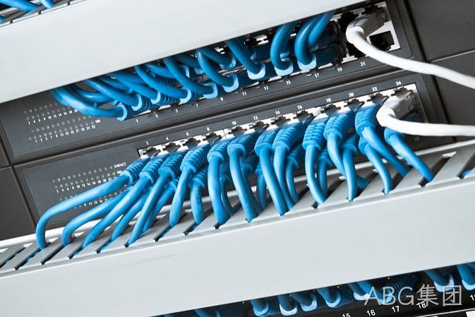 弱电施工的准备工作主要包括以下步骤